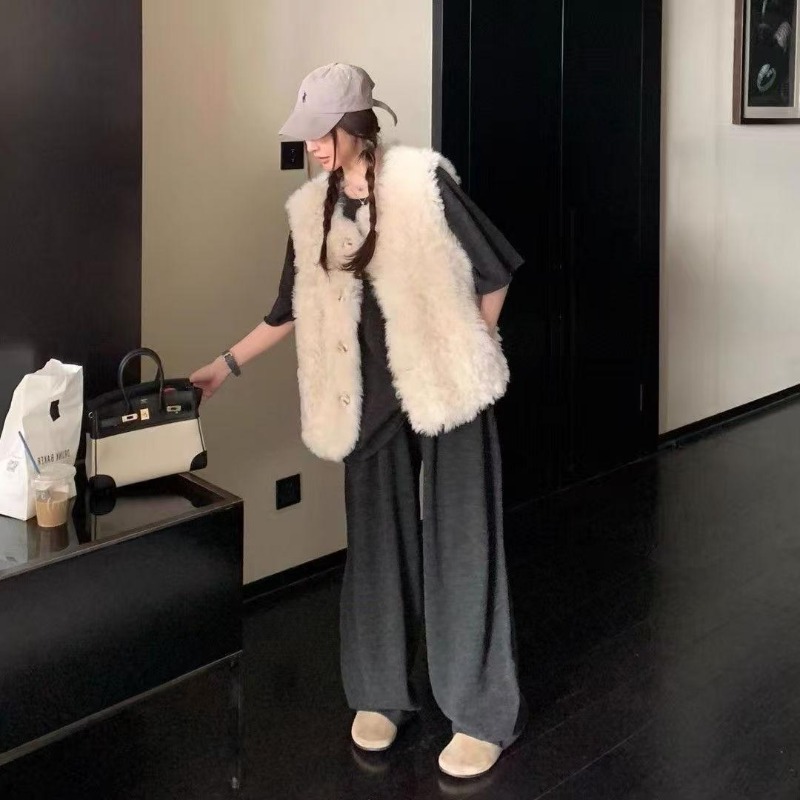 Sherpa Coat Women - Женский жилет из искусственного меха шерпа,