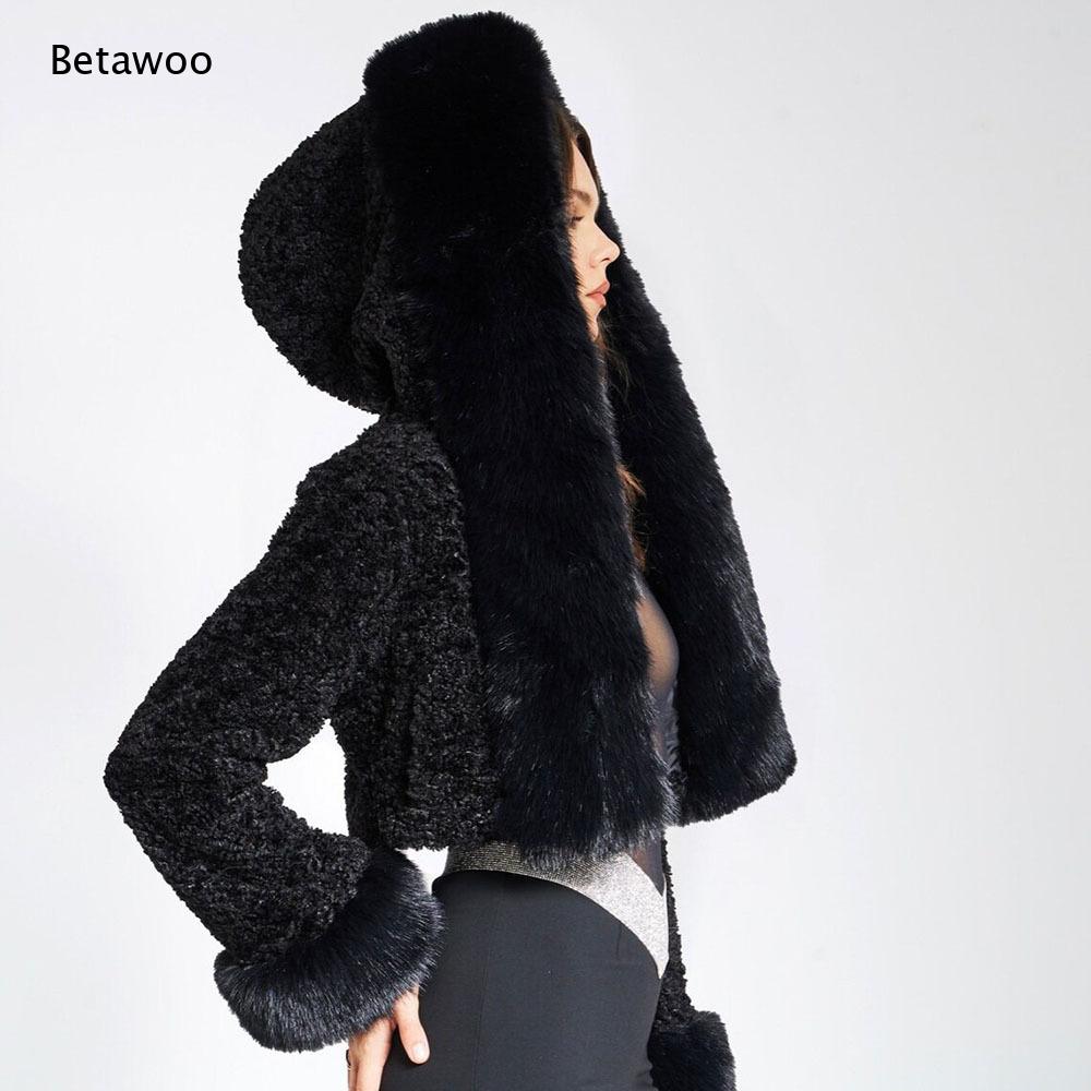 Женская укороченная куртка-тед – обзор и цена Sherpa Coat Women